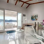 Villa Riva, *