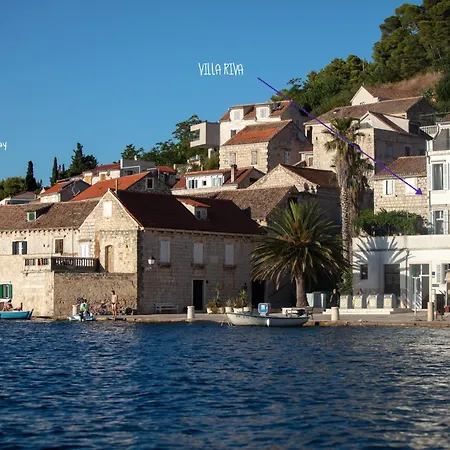 Villa Riva, *