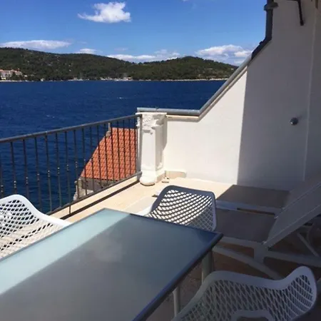 Villa Riva, *
