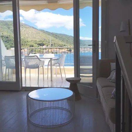 Riva, * Vis